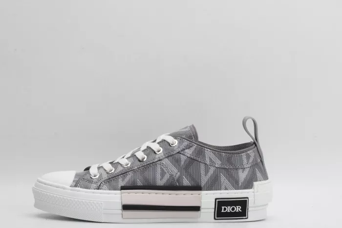 LUCY DR B23 Sneakers 0113