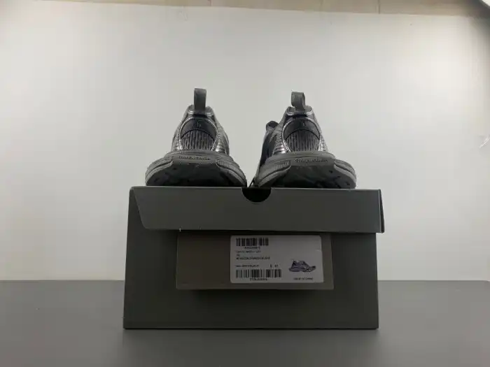 Rep LUCY BLCG 3XL SNEAKER 734734 W3XL1 1210 0131