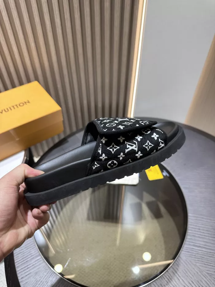 Reps LUCY LV Miami Mule 24052708 0121