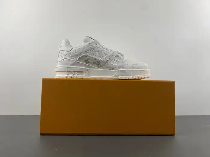 Rep LUCY LV TRAINER SNEAKER 24052404 0127