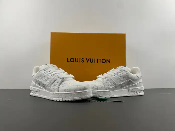 Rep LUCY LV TRAINER SNEAKER 24052404 0127