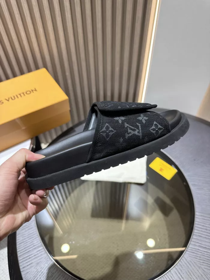 Rep LUCY LV Miami Mule 24052705 0116