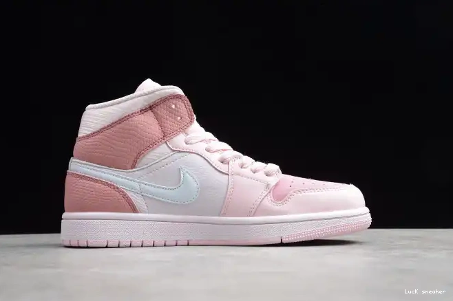 Rep LUCY Jordan Mid Pink CW5379-600 1 Digital Air 0214