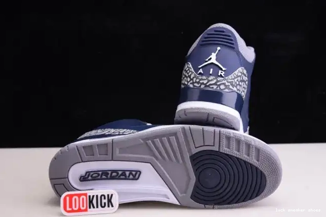 Rep LUCY MIDNIGHT 3 NAVYCT8532-401 JORDAN AIR 0218