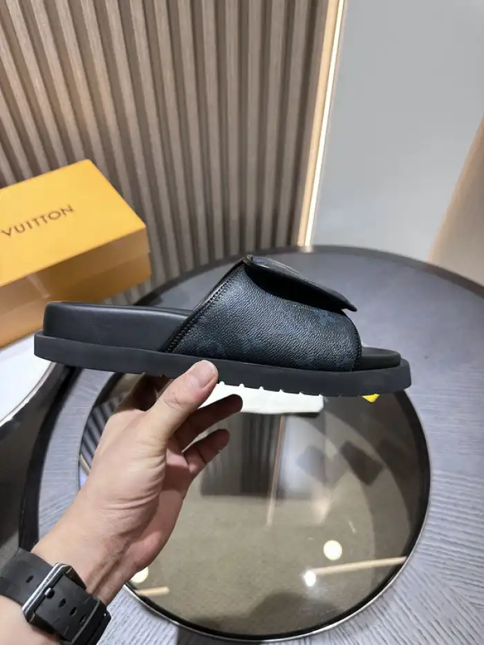 Reps LUCY LV Miami Mule 24052703 0203