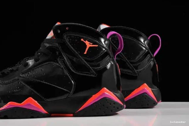 Rep LUCY 7 Jordan Air Black Retro Patent 313358-006 0318