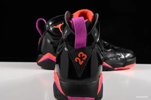 Rep LUCY 7 Jordan Air Black Retro Patent 313358-006 0318
