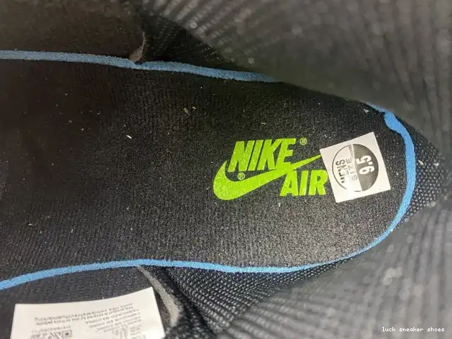 Cheap LUCY OG 1 High 555088-030 Green Jordan Pine Air 0321