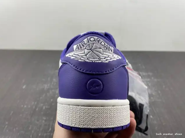 Reps LUCY CUSTOM JORDAN AIR X DM7890-386 1 OFF-WHITE SCOTT TRAVIS X 0319