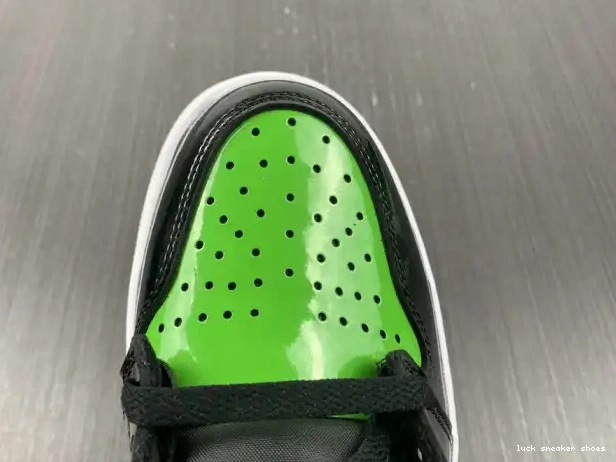 Cheap LUCY OG 1 High 555088-030 Green Jordan Pine Air 0321