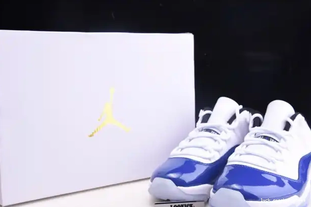 Reps LUCY Low Retro AH7860-100 Jordan 11 Concord White Air 0305