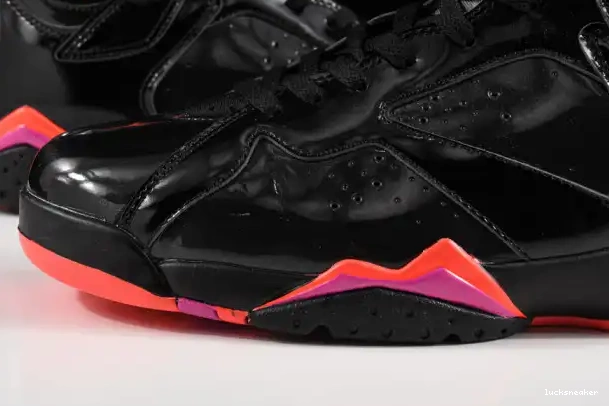 Rep LUCY 7 Jordan Air Black Retro Patent 313358-006 0318
