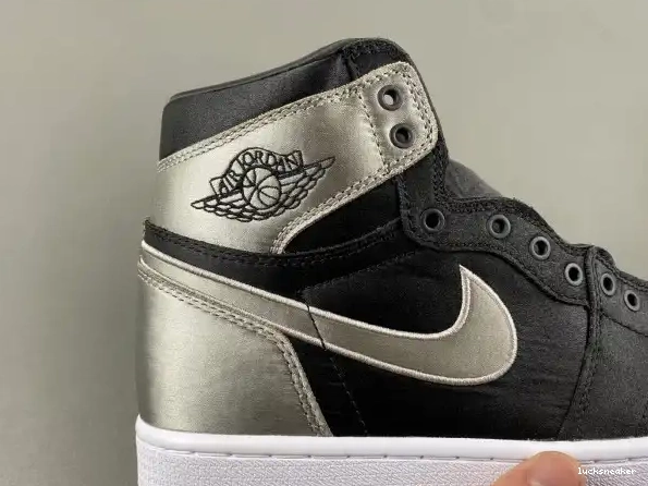 Reps LUCY OG Jordan Satin Shadow WMNS Air FD4810-010 1 High 0316