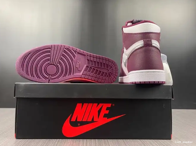 Reps LUCY High Bordeaux Air 1 555088-611 Jordan OG 0302