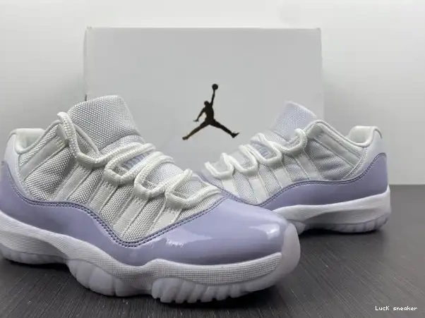 Reps LUCY Low Jordan Pure Violet WMNS Air AH7860-101 11 0322