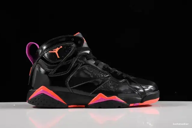 Rep LUCY 7 Jordan Air Black Retro Patent 313358-006 0318